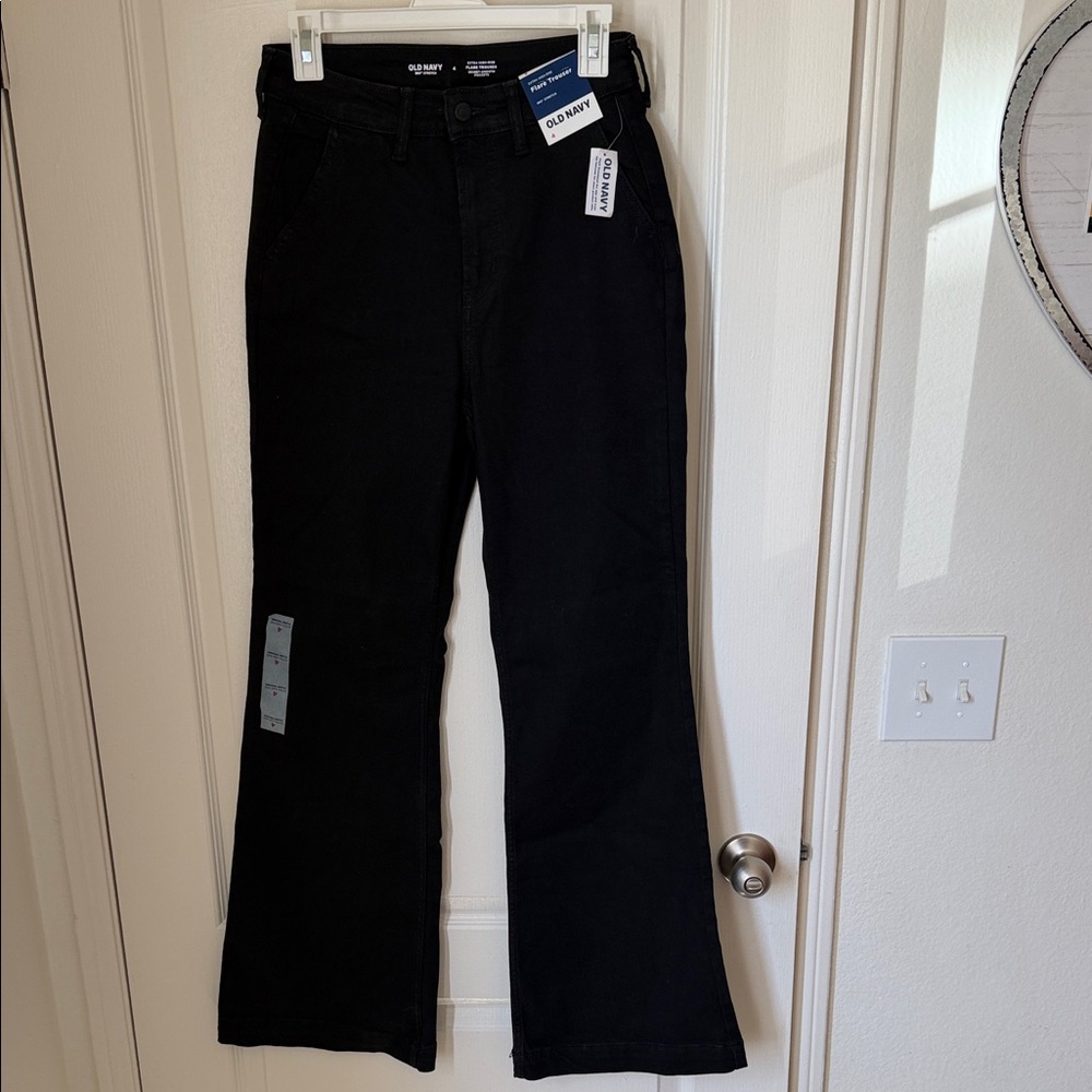 Old Navy Women's Black Flare Jeans Size 4